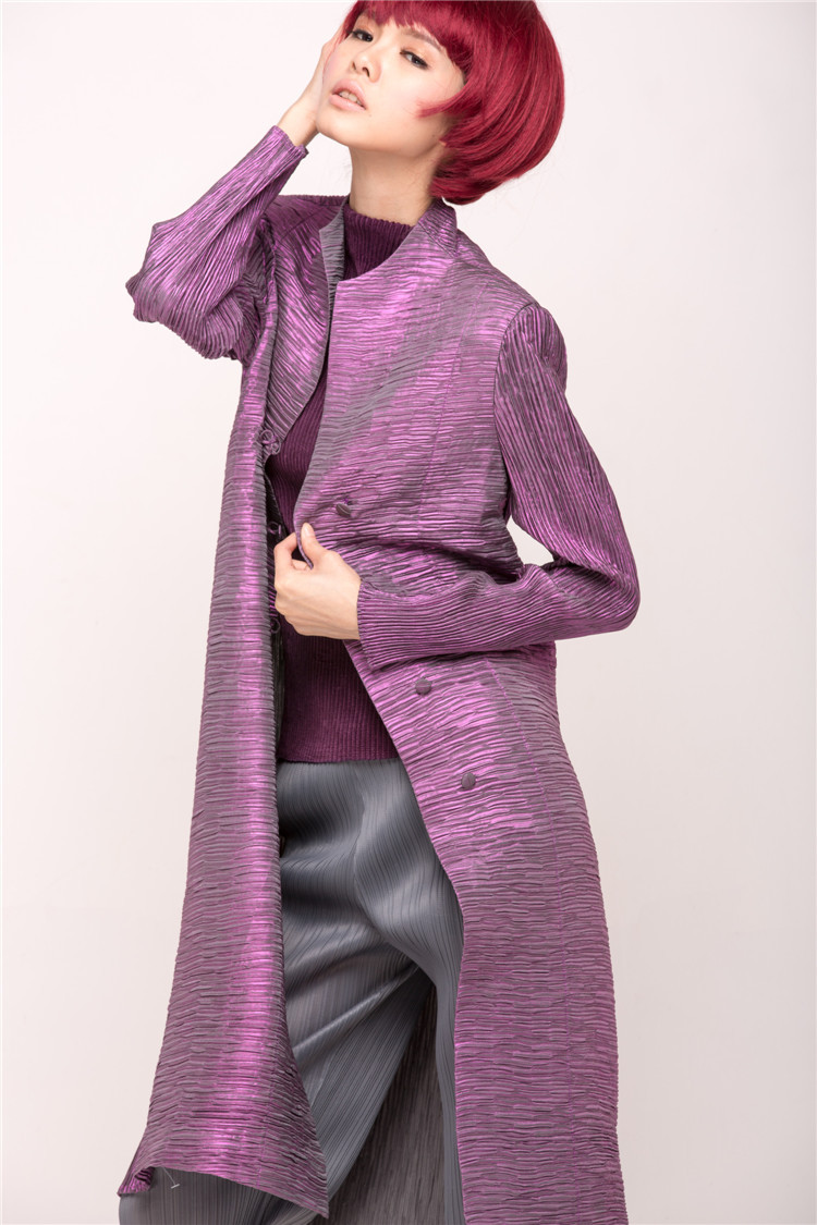 市女士风衣上衣 纯色<em>女装</em>外套 <em>上海女装工厂</em> A