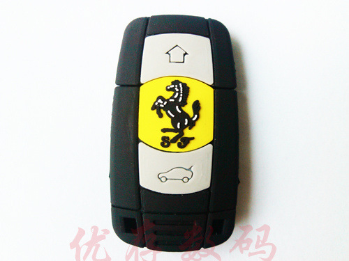 初忆足量供应批发创意卡通硅胶法拉利车标U盘