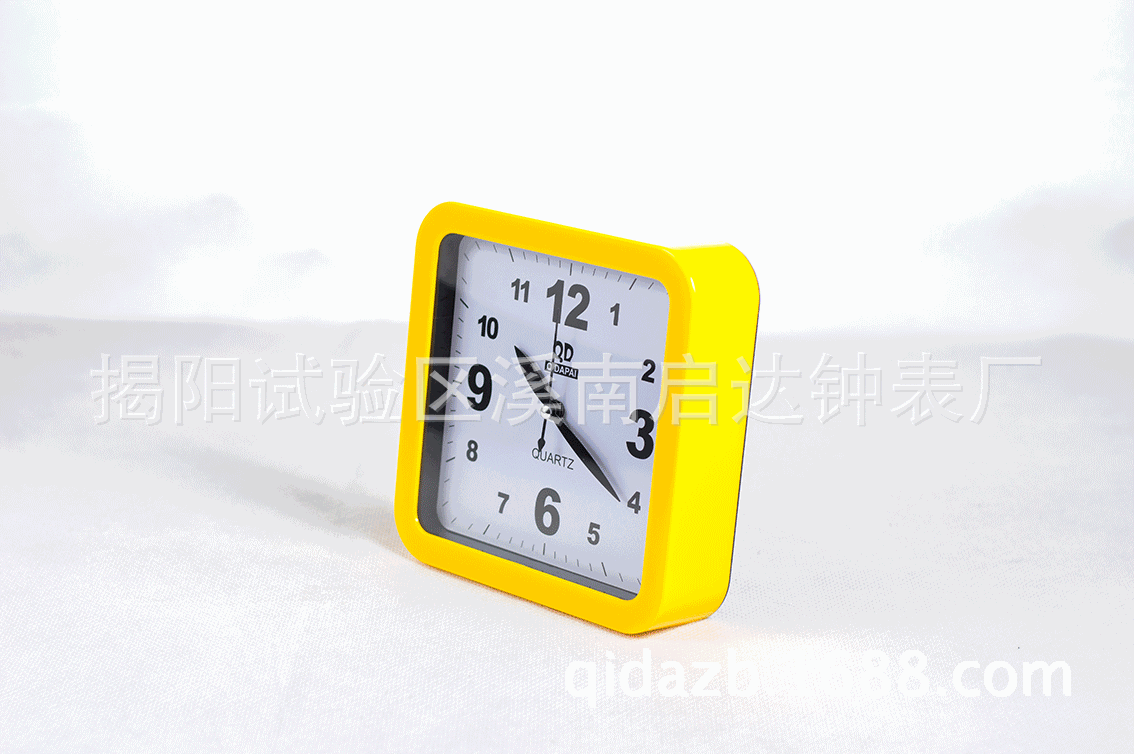 9元店货源 方型大闹钟 小挂钟 时尚创意 闹钟