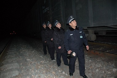 [北商活动、春节回家计划]+向春节坚守岗位的