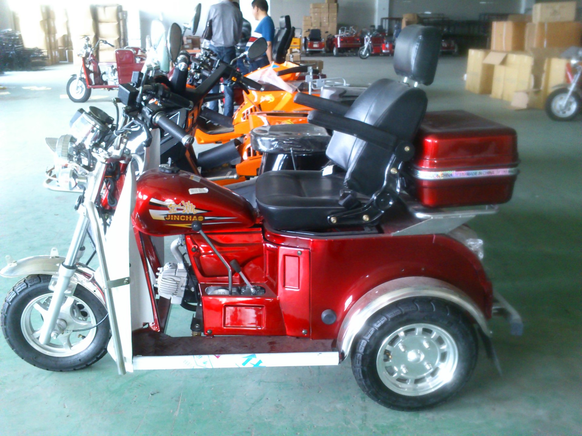 残疾人/老年人 机动轮椅燃油 三轮 摩托代步车 jch100zc-3 b