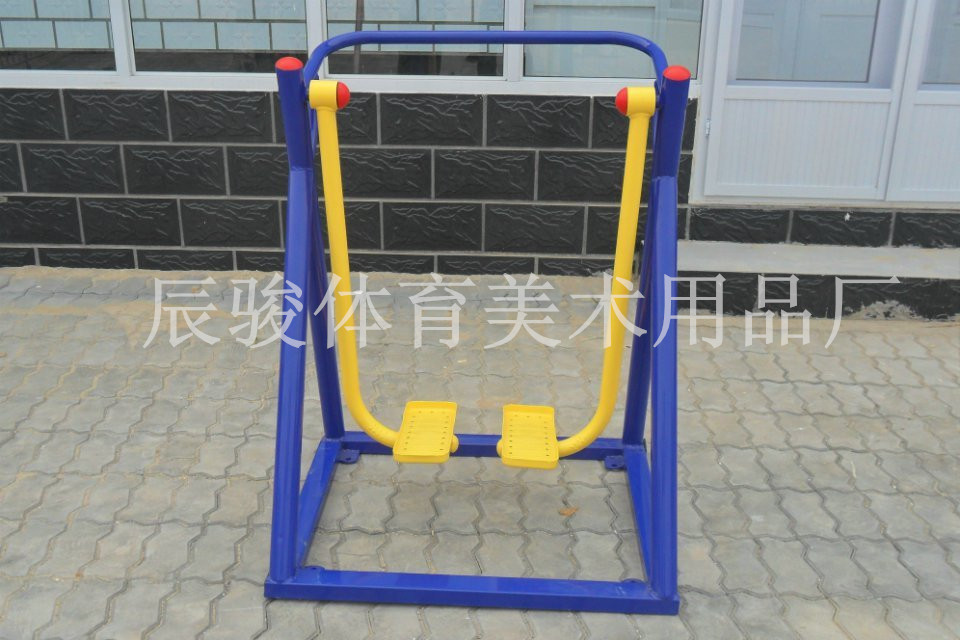 单人漫步�? height=