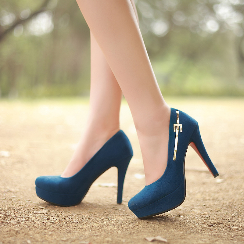 外贸<em>批发</em> 2014<em>时尚韩版</em>女士高跟细跟金属装饰