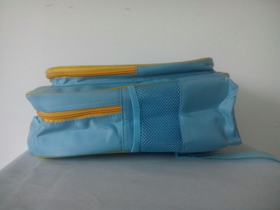 侧面水蓝