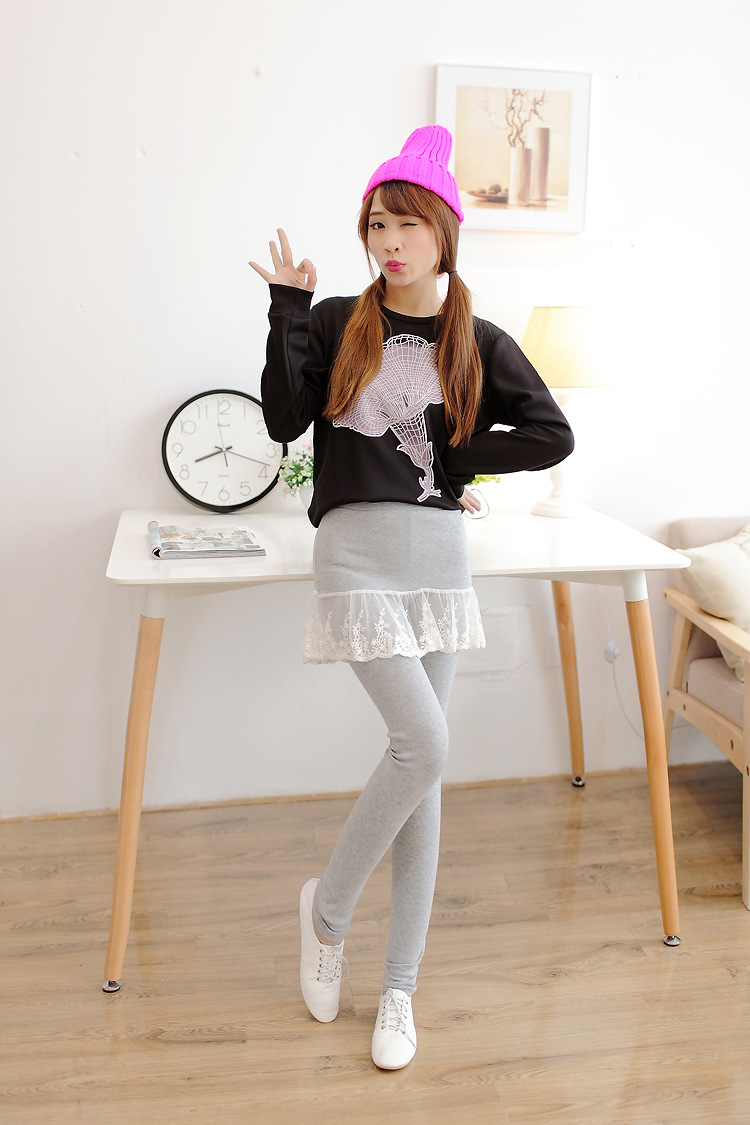 Two small lace one-piece culottes and leggings for slimming in Korean style pic 24