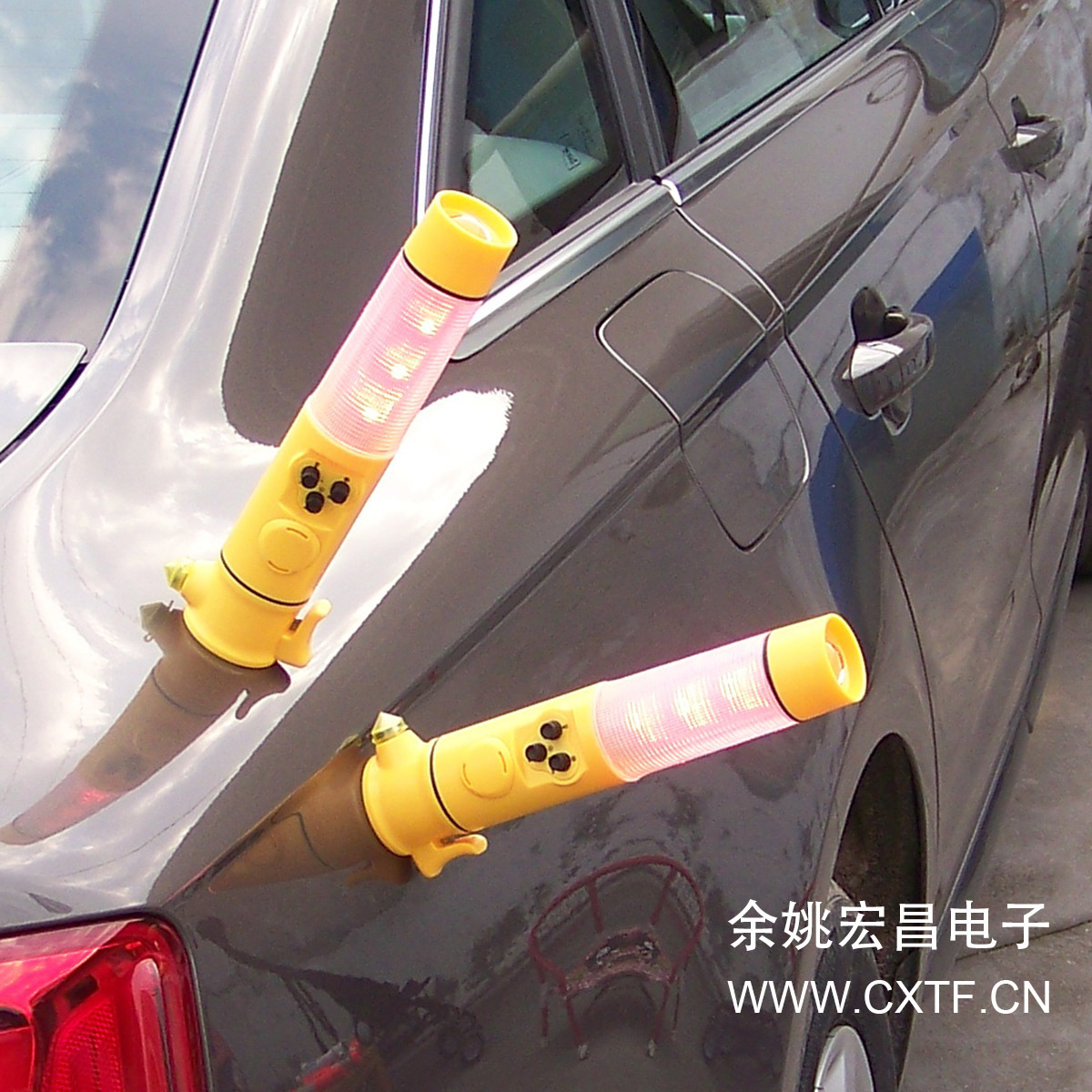 TL023A stick on car cn WM