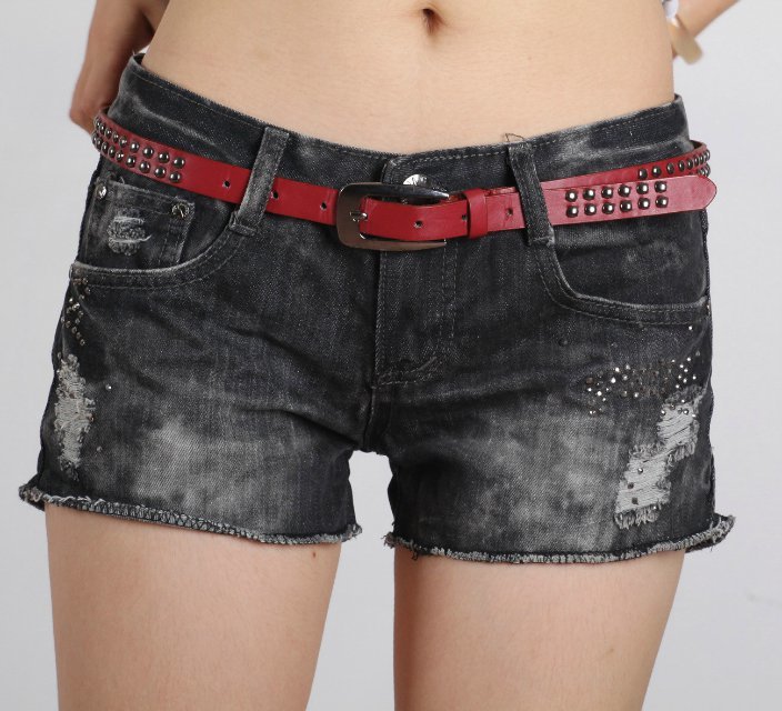时尚百搭牛仔<em>短裤</em>厂家<em>批发</em>牛仔<em>短裤短裙</em>清仓淘