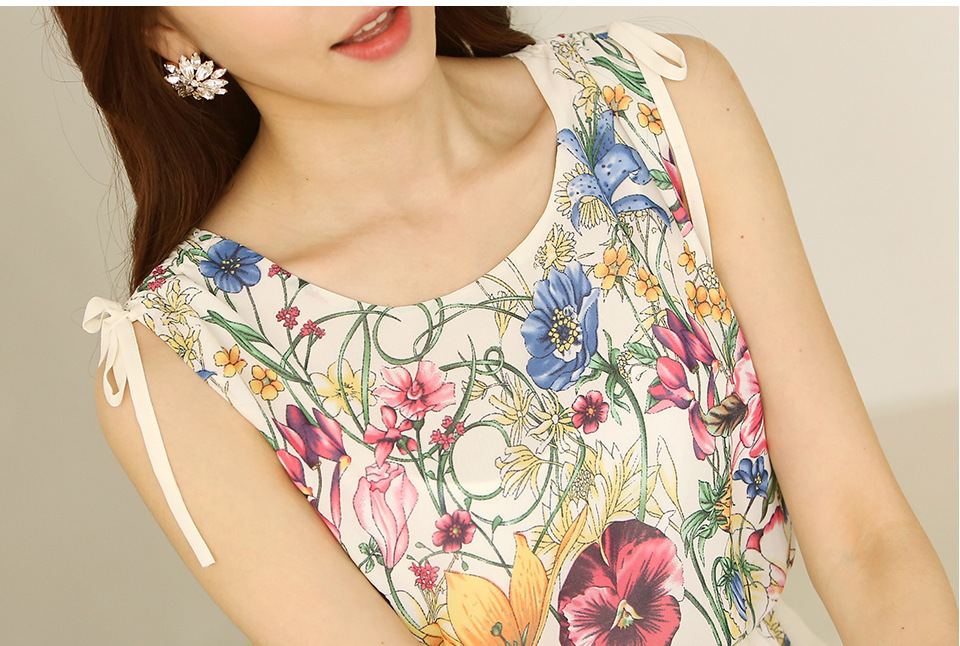 1375350908_575289254