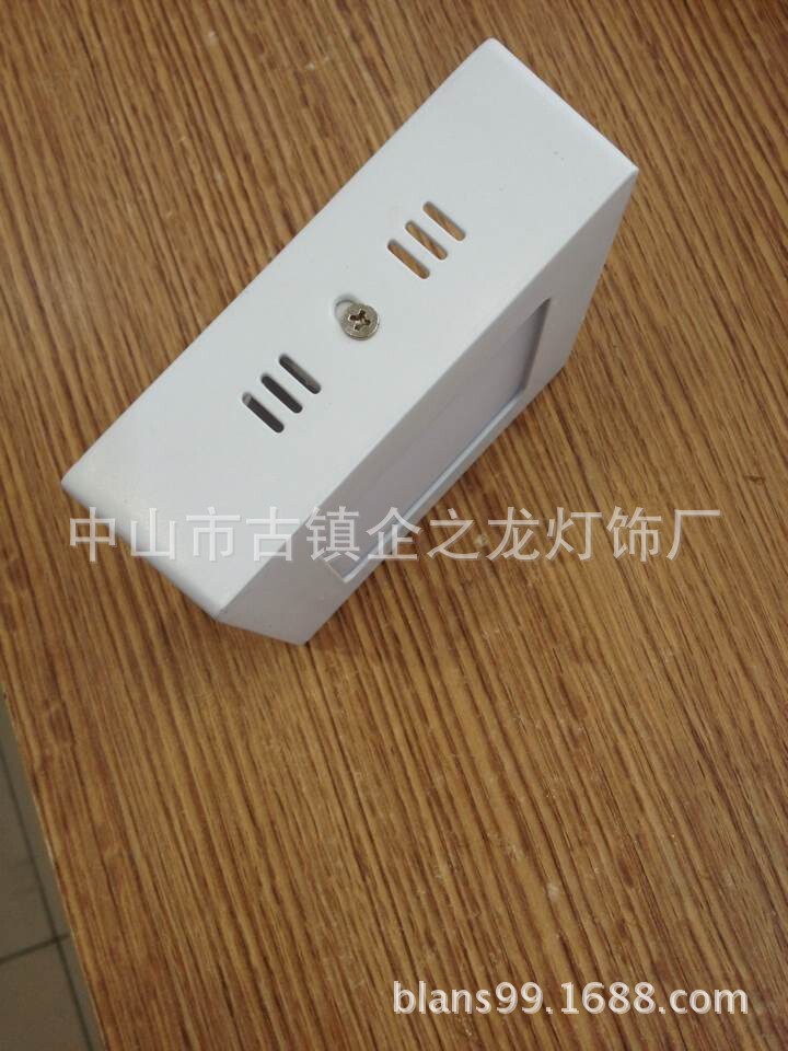 方 6W 侧面