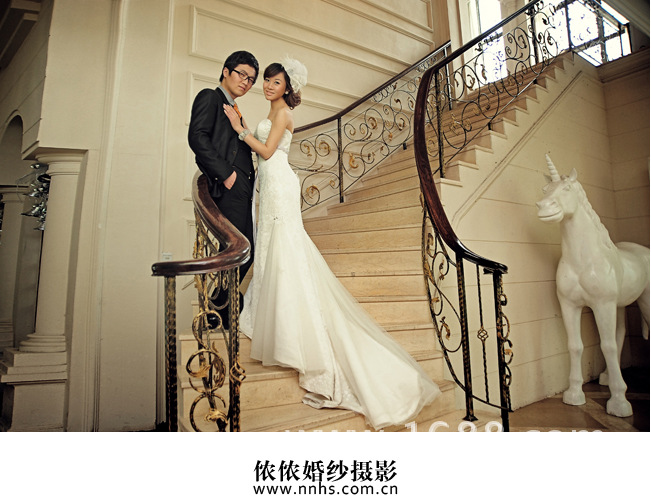 <em>室内婚纱照片</em>欣赏-侬侬<em>婚纱摄影</em>_<em>室内婚纱照</em> 