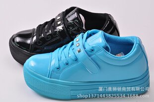 <em>板鞋</em>-霸克 <em>女士</em>休闲<em>滑板鞋</em>运动鞋 超轻透气休闲