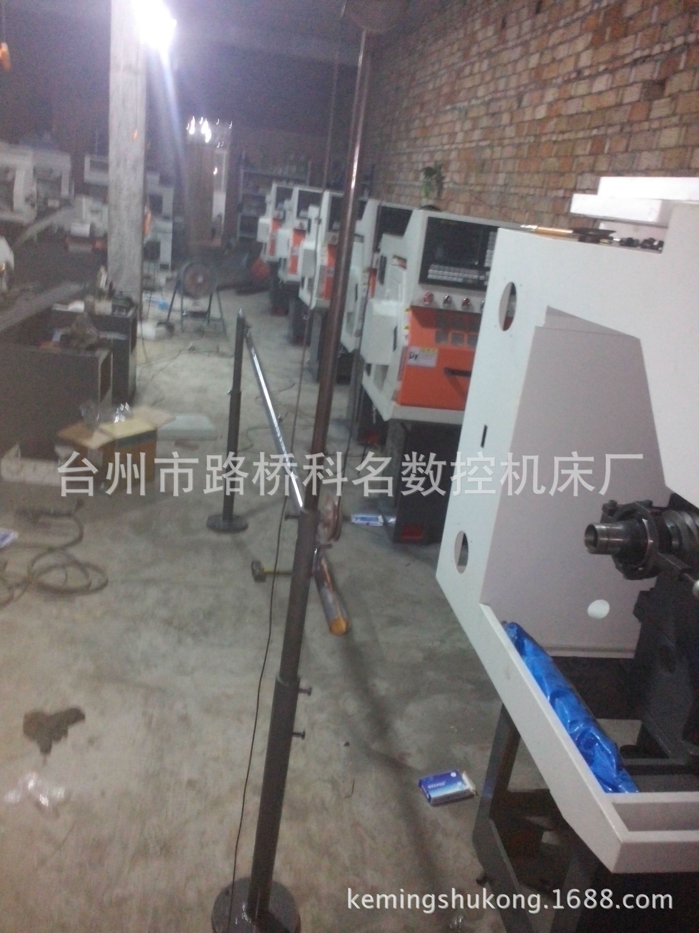 厂家直销各型号自动车床 经济型自动送料机床 震动盘送料自动车床