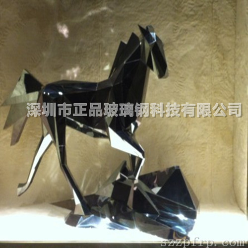 商业美陈玻璃钢马抽象雕塑