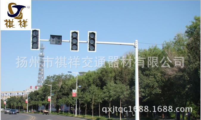 1350430558_376189416