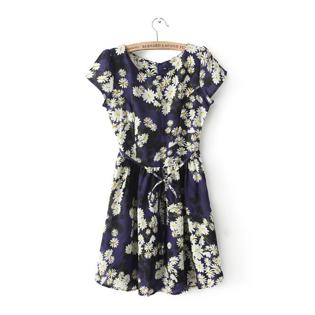 2014<em>春季新款</em> 欧美<em>女装批发</em> 时尚流行涤纶雏菊