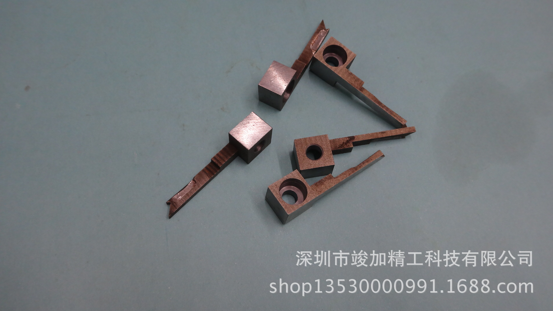 提供机械加工，铣床加工，车床加工，加工中心加工