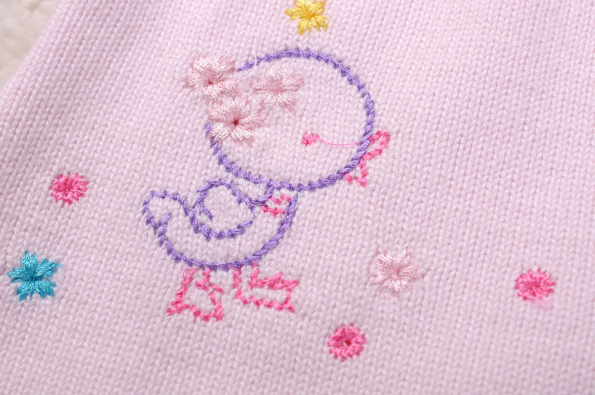 【2014逸诺 女童<em>毛衣</em> 纯色卡通<em>图案儿童毛衣</em>套