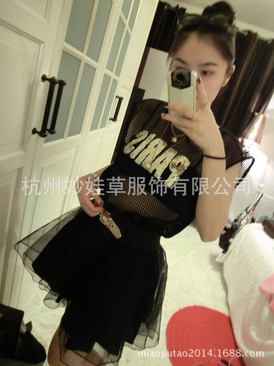 批发采购蕾丝衫、雪纺衫-<em>君君女装微信</em>网店代