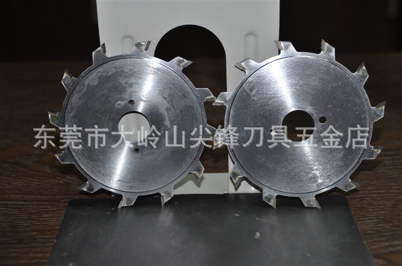 超低价批发零售各种规格铝合金专用锯片及木工专用锯片