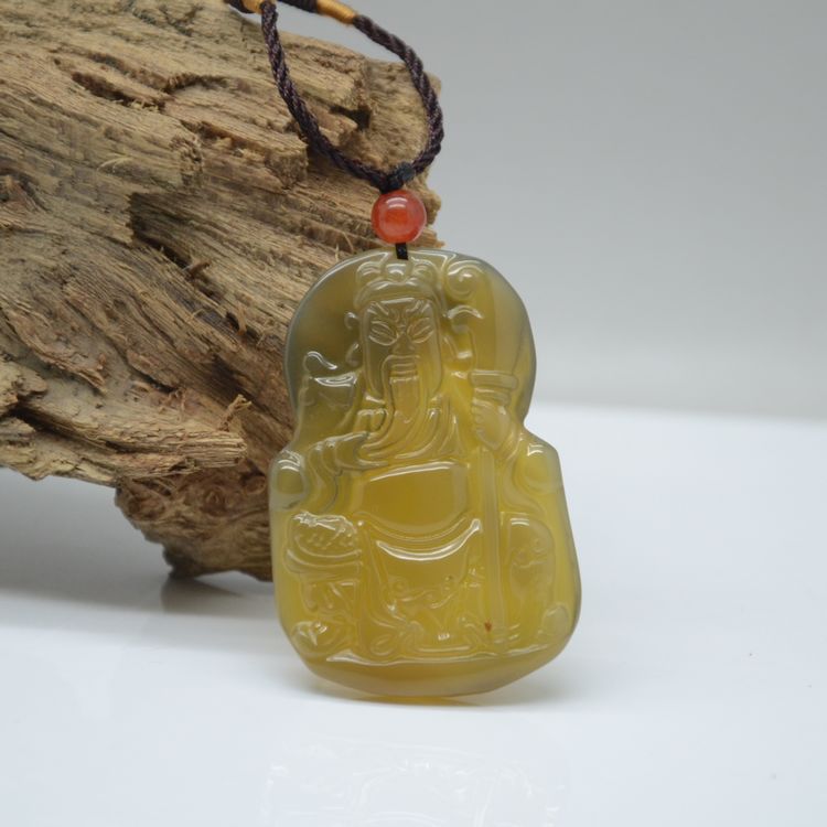 西玛瑙玉器关公吊坠 玛瑙玉石关公挂件批发 地