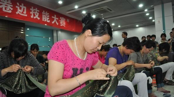 2011052309531540285B15D