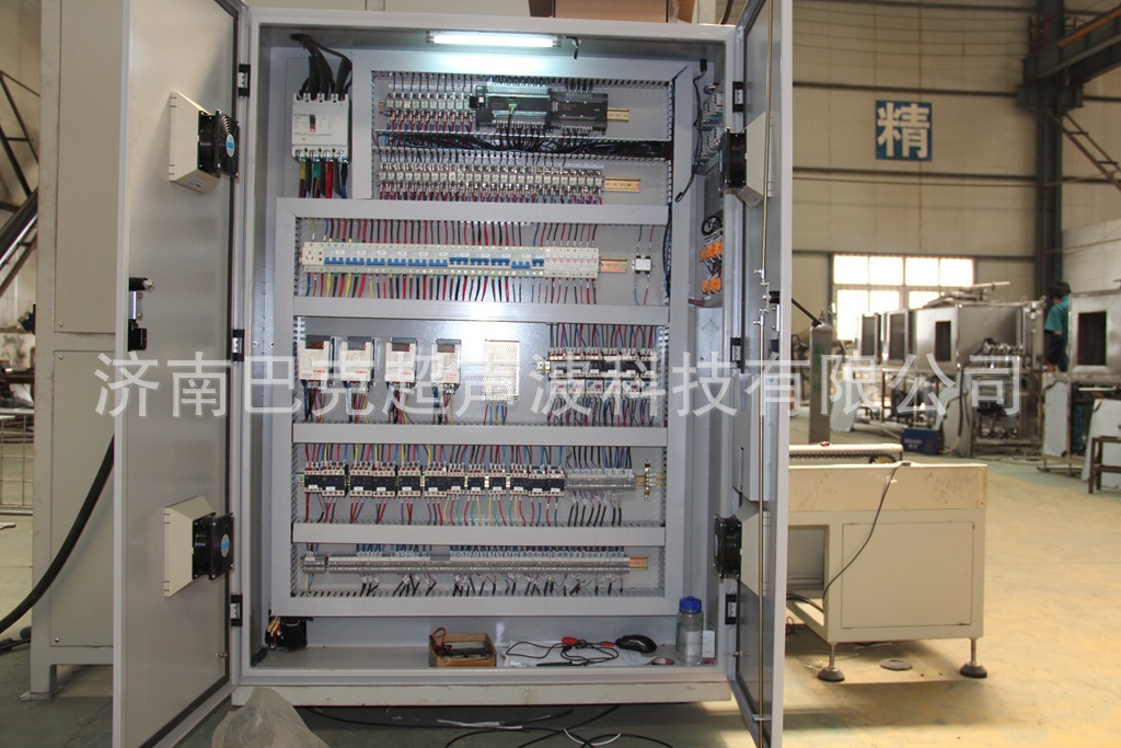 正制作设备(控制柜)