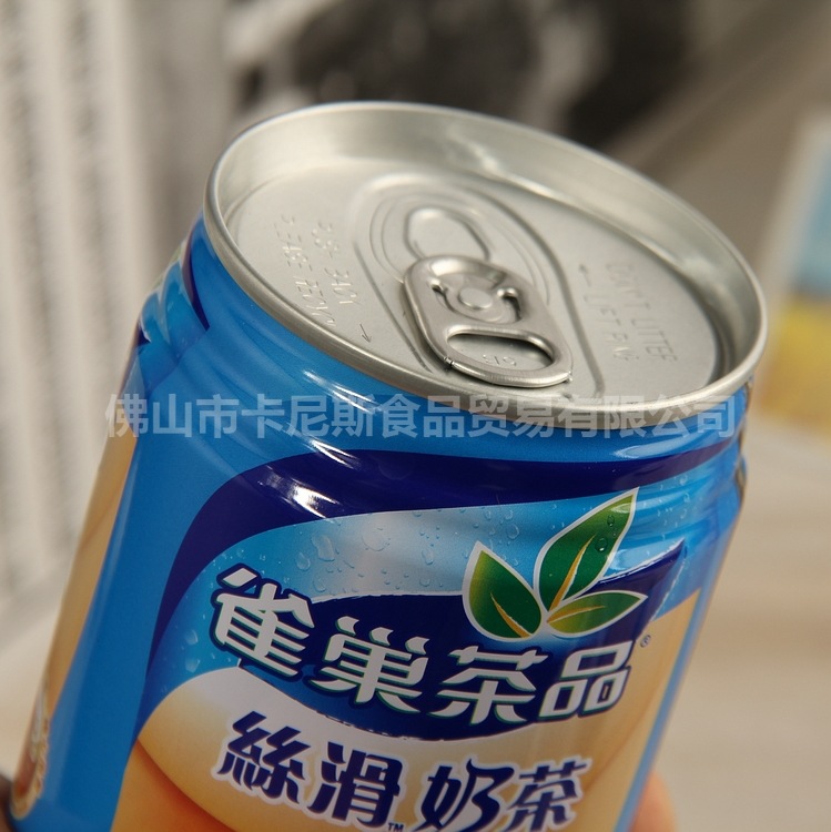 【进口饮料】听装易拉罐 香港雀巢丝滑奶茶250ml批发