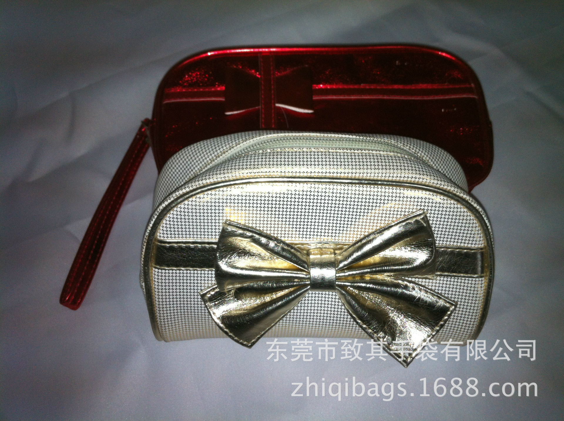 PU蝴蝶结化妆包