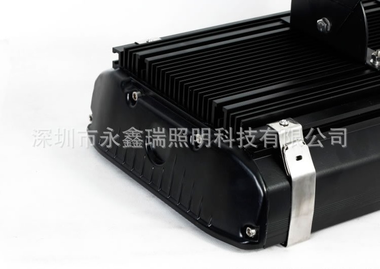 200w-3