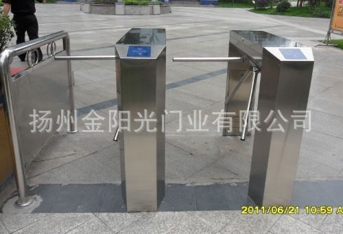 桥式三辊闸.jpg1