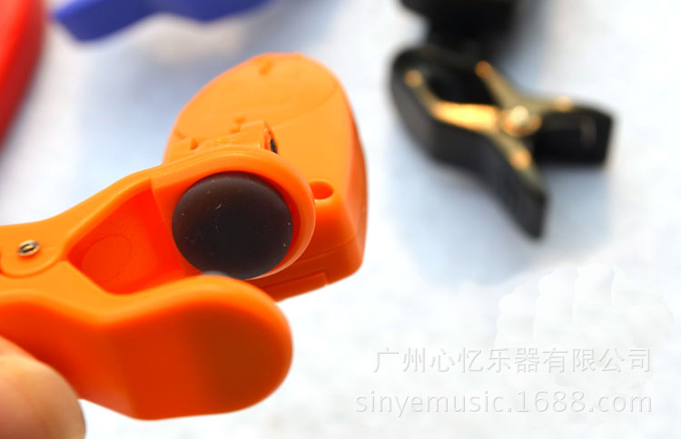 【塔罗TAURO 阿诺玛吉他调音器at201 民谣 古
