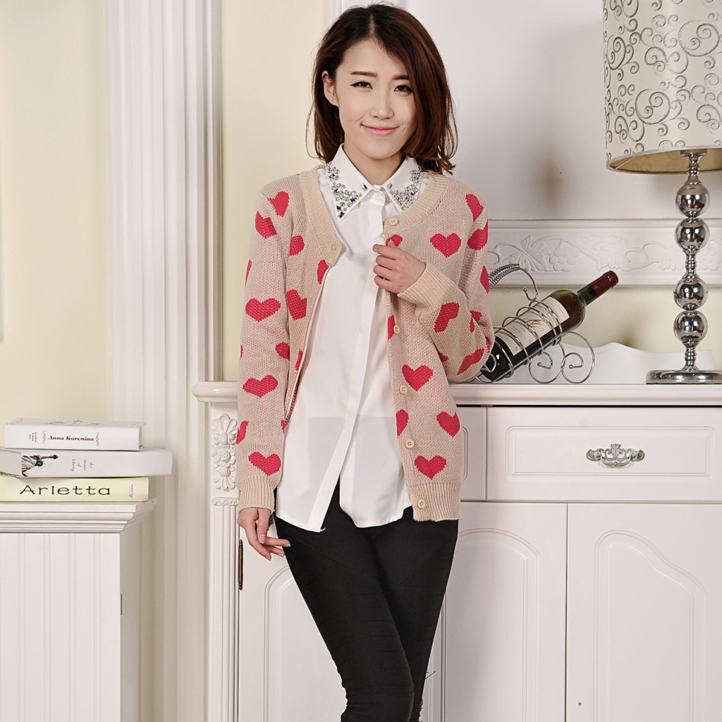 2014春装新款韩版女装<em>针织开衫</em>经典爱心甜美