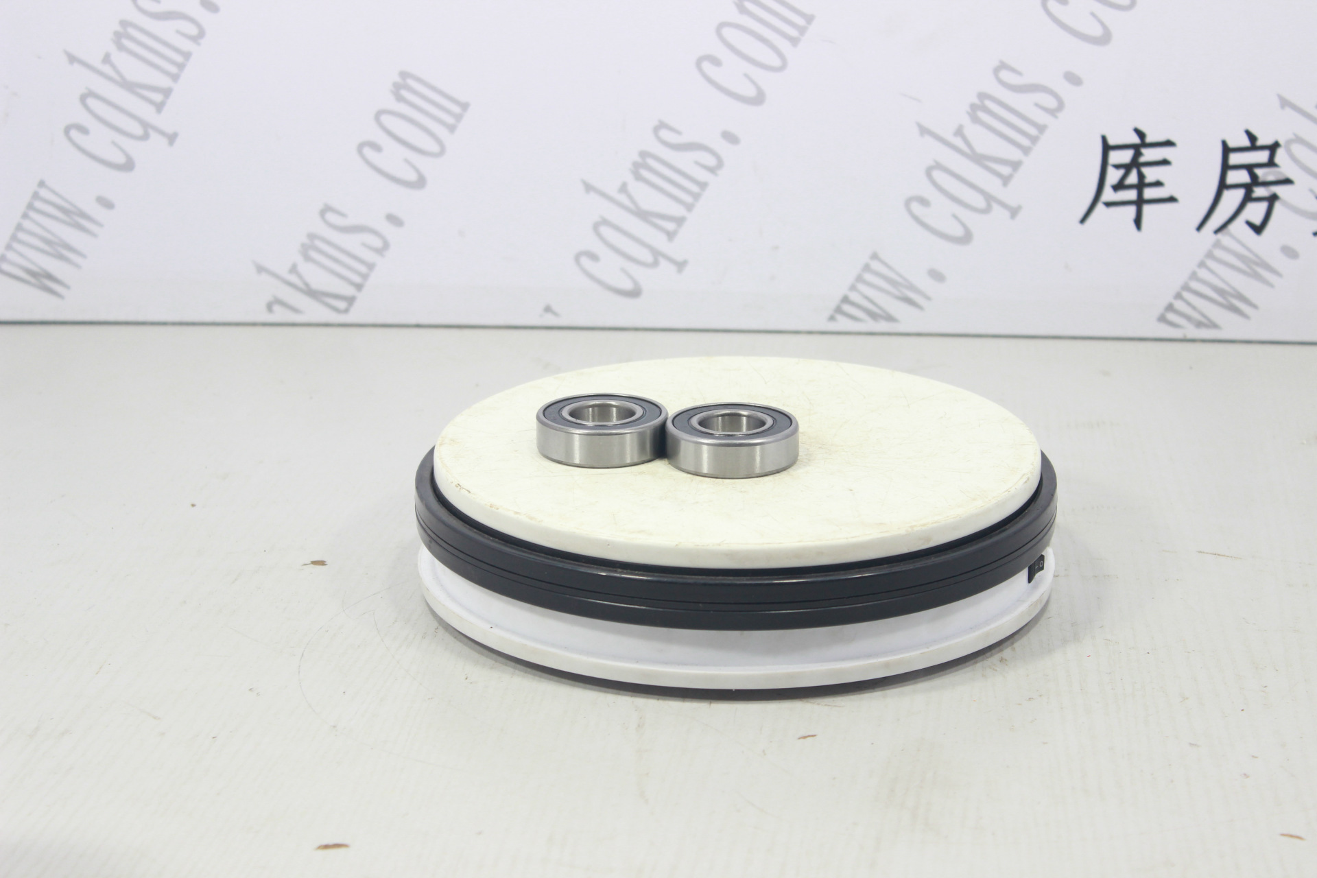 kms05115-S16002-轴承---参考规格高1.5*外径5.2*内径2.5CM-参考重量0.15Kg净重-0.15Kg净重图片3