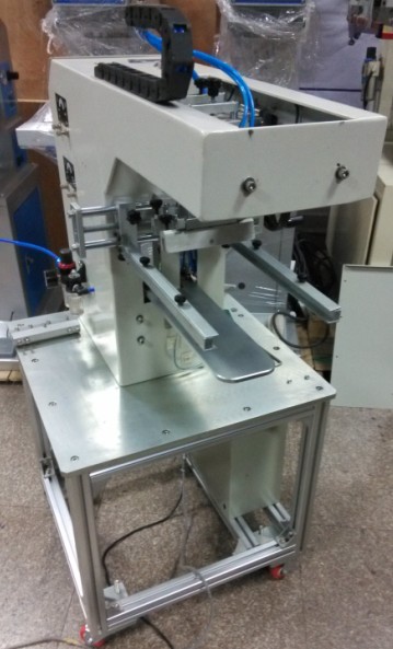 供应临沂手套丝网印刷机\/水性油墨印刷机 图片