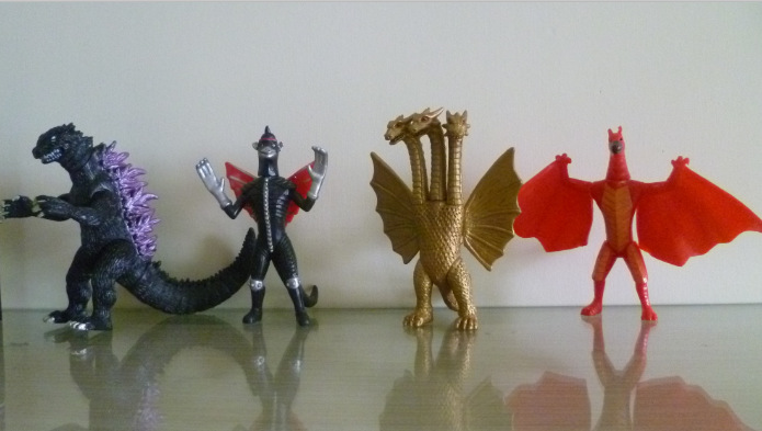 火爆供应电影哥斯拉4款拼装11CM公仔 图片