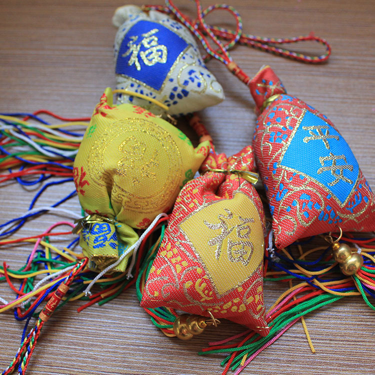 批发,编织香包,汽车挂件,中国结流苏,福葫芦汽车挂件,59-1A327