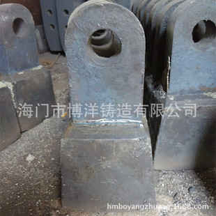 高铬复合锤头,复合合金钢锤头,锤式破碎机配件
