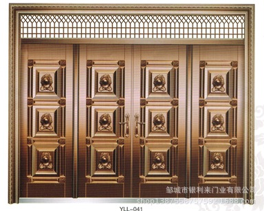 仿铜大门