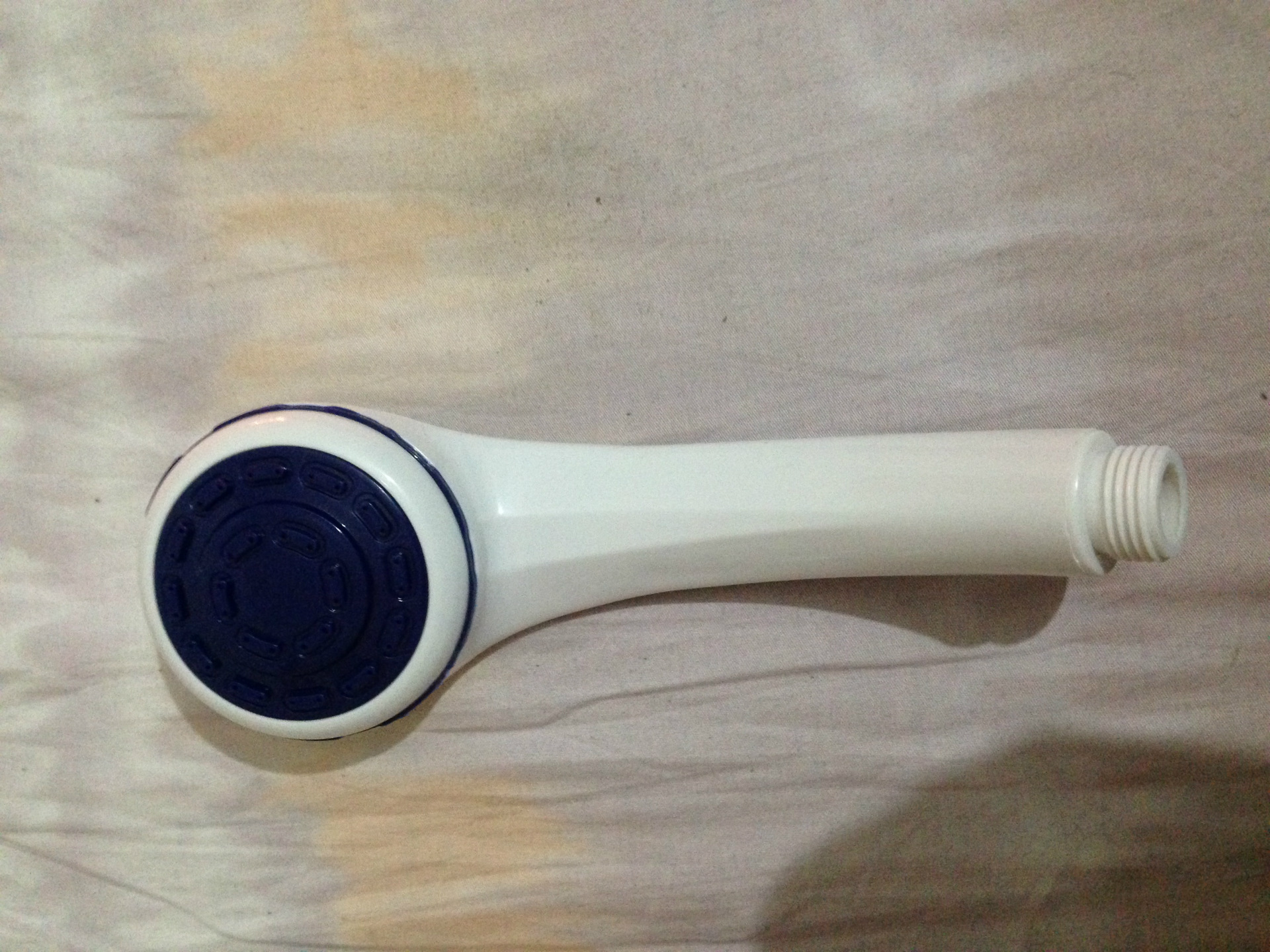 塑料淋浴喷头 图片