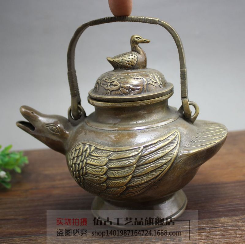 古玩工艺品批发铜器纯黄铜精雕天鹅铜壶茶壶手提壶摆件大清御制