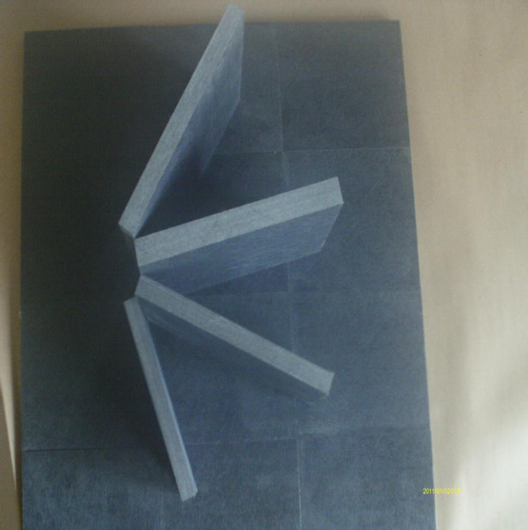 733100599_1208799112