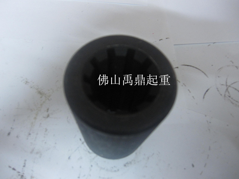 T003