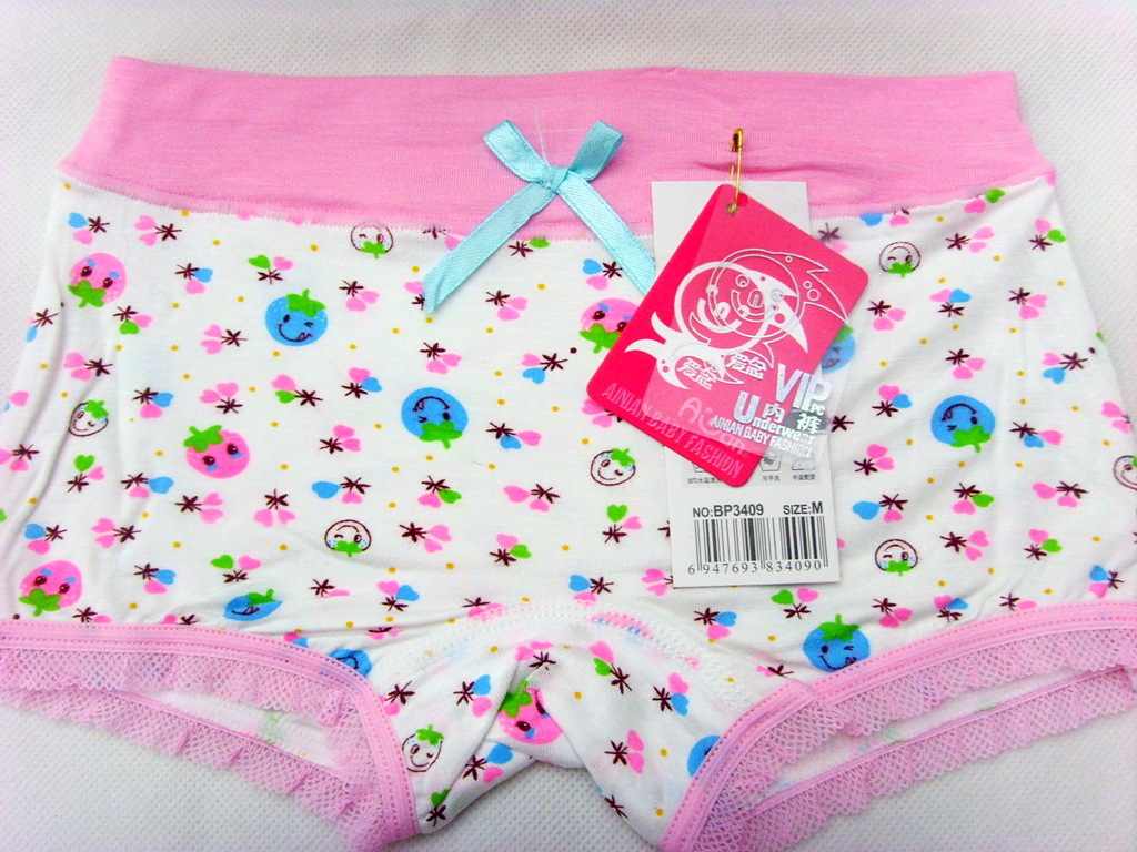 【爱念新款儿童内裤 好面料<em>超</em>柔软莫代尔<em>女孩</em>