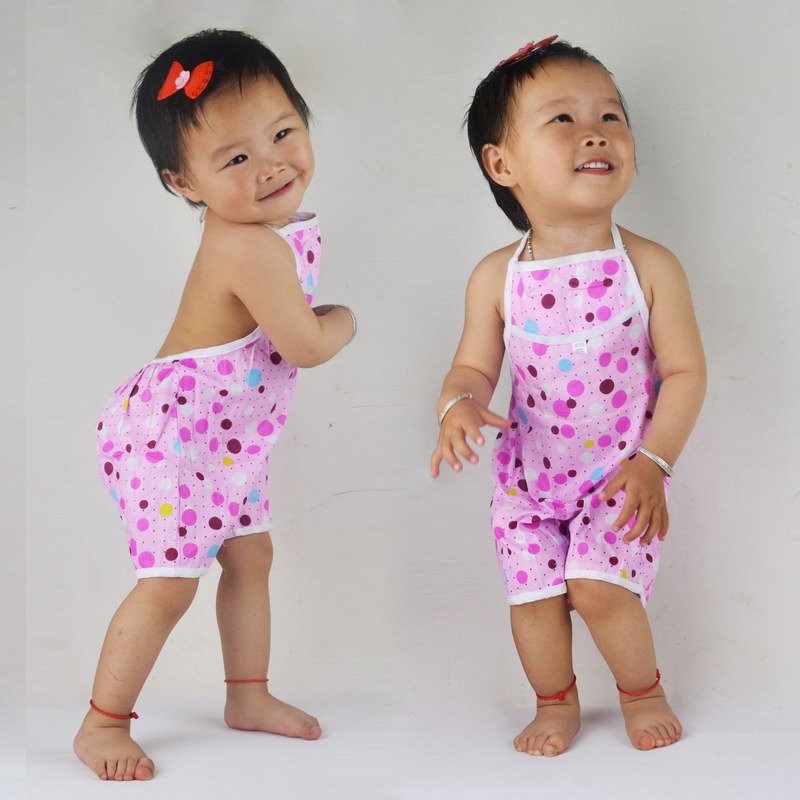 夏季露背式纯棉开裆<em>短裤</em>儿童<em>连腿</em>连脚肚兜婴儿