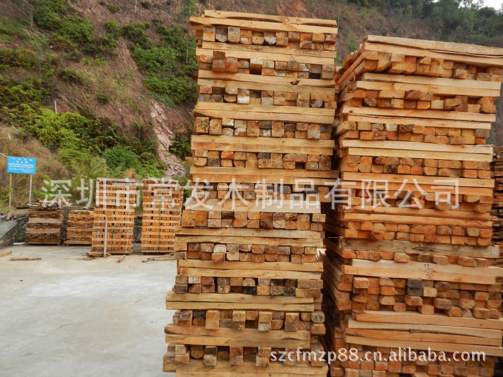 720799837_1163762649