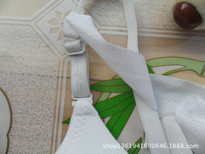 发育期<em>文胸</em> <em>青少年</em>学生<em>胸罩</em> 调整型<em>女孩</em> <em>文胸</em>批