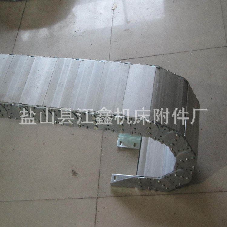 全封闭金属拖链_