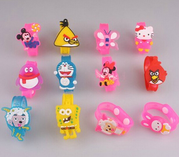 时尚配饰 手镯硅胶手环闪光小孩手链 发光儿童玩具批发 地摊货