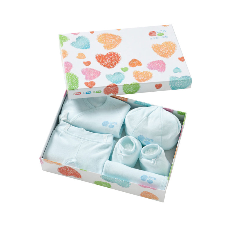 婴儿服装小礼盒