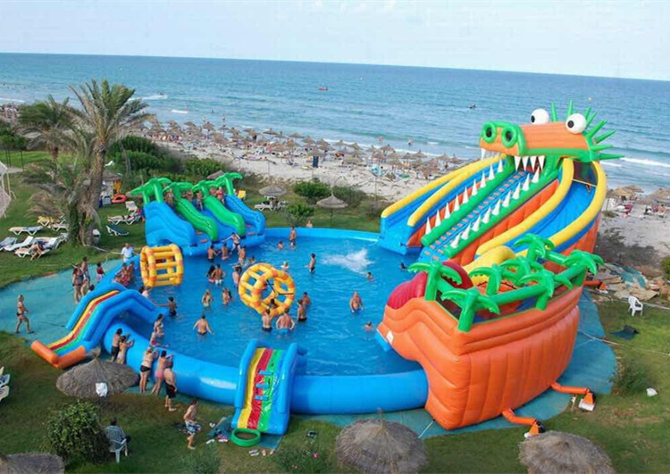 天津水魔方嬉水乐园门票价格_热高乐园巴厘岛水世界 攻略_移动水上乐园图片